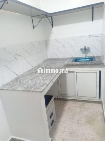 petit-appartement-a-louer-quartier-des-hopitaux-big-0