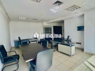 bureau-equipe-50-sur-bd-de-paris-centre-ville