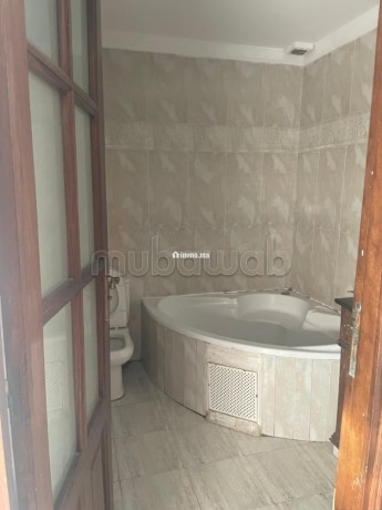 appartement-bien-situe-en-etage-eleve-a-racine-big-7