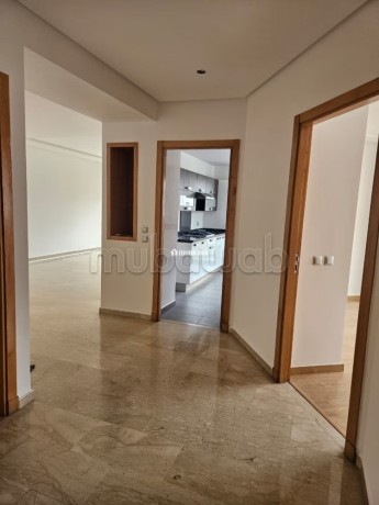 a-louer-bel-appartement-2ch-vide-a-val-fleuri-big-6