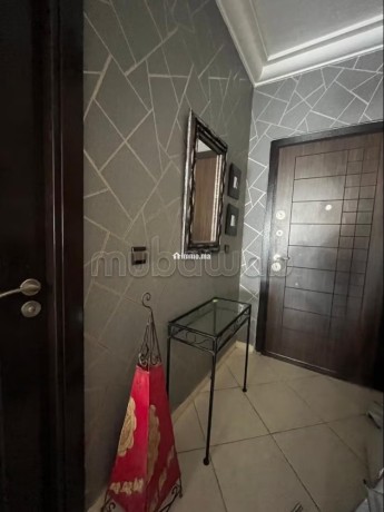tres-bel-appartement-en-location-a-moujahidine-2-grandes-pieces-meuble-big-10