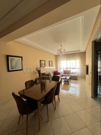 tres-bel-appartement-en-location-a-moujahidine-2-grandes-pieces-meuble-big-2