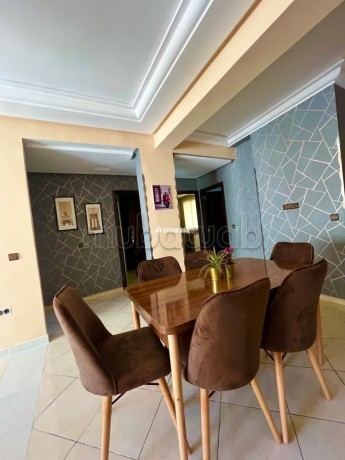 tres-bel-appartement-en-location-a-moujahidine-2-grandes-pieces-meuble-big-3