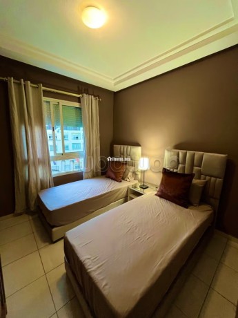 tres-bel-appartement-en-location-a-moujahidine-2-grandes-pieces-meuble-big-7