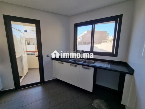 appartement-a-louer-105-m2-a-casablanca-big-18