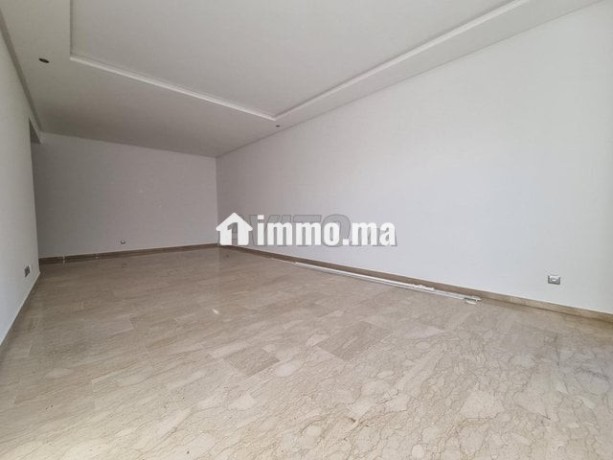 appartement-a-louer-105-m2-a-casablanca-big-1
