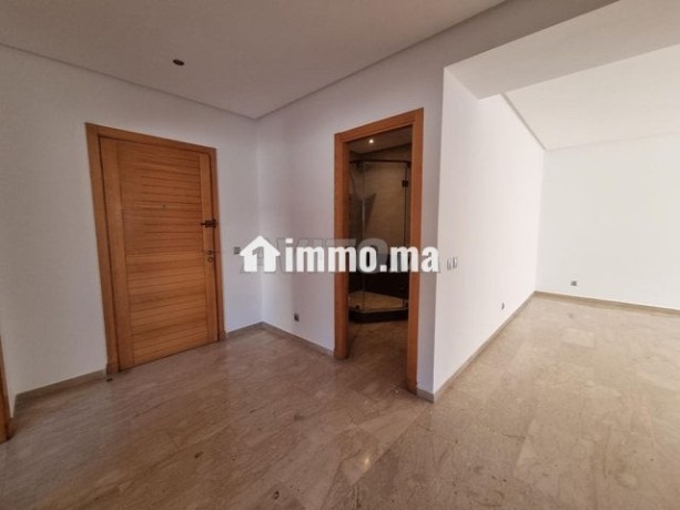 appartement-a-louer-105-m2-a-casablanca-big-6