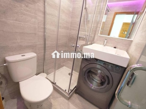 studio-loft-meuble-bourgogne-pour-fille-big-1