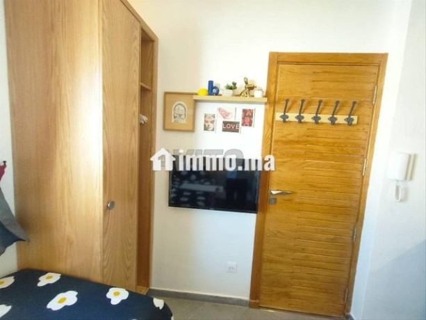 studio-loft-meuble-bourgogne-pour-fille-big-4