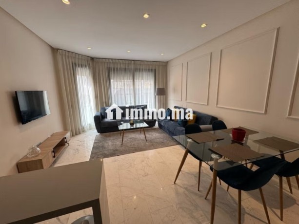 tres-bel-appartement-en-location-a-maarif-surface-totale-50-m2-bien-meuble-big-4