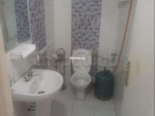 Location saisonnière à Agdal.
Superficie 48 m².
Porte blindée, antenne parabolique - Appartement à vendre - Rabat