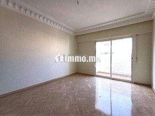 joli-appartement-vide100-m2-a-val-fleuri