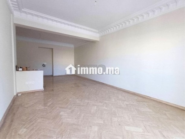 joli-appartement-vide100-m2-a-val-fleuri-big-2