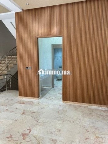luxueuse-villa-agdal-a-vendre-big-10