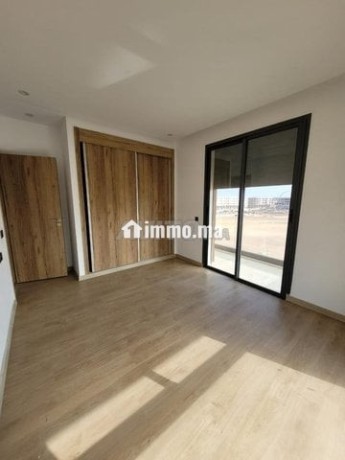 bel-appartement-vide-en-location-longue-duree-big-4