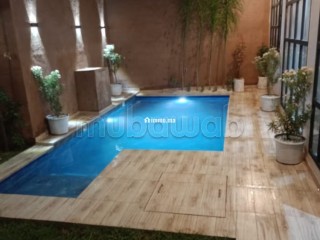 location-saisonniere-villa-de-luxe-a-route-de-tahanaout-3-chambres-antenne-parabolique-et-porte-blindee