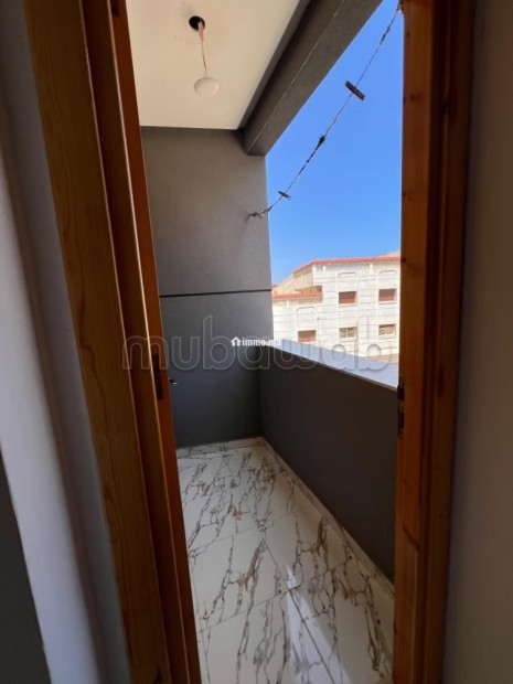 Appartement de vacances à louer à Al Hoceima. 2 chambres. Salon Marocain et antenne parabolique - Vente Immobilier - Al Hoceïma - photo 6
