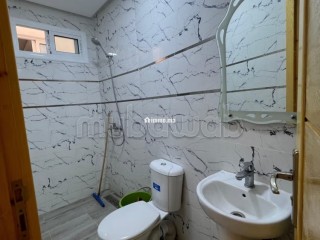 Appartement de vacances à louer à Al Hoceima. 2 chambres. Salon Marocain et antenne parabolique - Appartement à vendre - Al Hoceïma