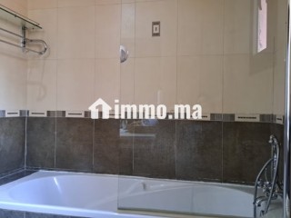 Appartement très propre et calme - Appartement à vendre
