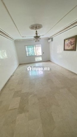 appartement-a-maarif-renove-a-louer-big-0