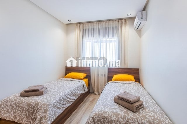 appartement-moderne-2-chambres-centre-kadi-ayad-big-3