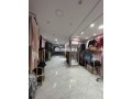 magasin-en-plein-centre-ville-small-0