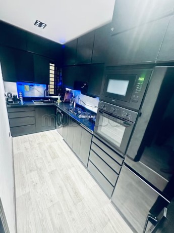 appartement-moderne-equipe-2-chambres-salon-big-2