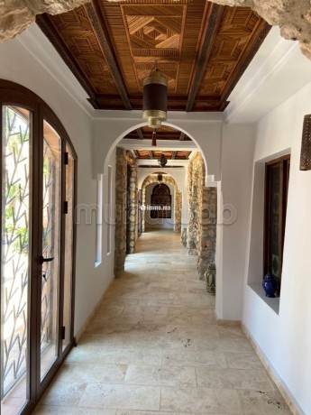 palais-de-luxe-designer-par-cocco-polizzi-big-1