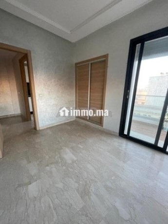 location-appartement-vide-a-quartier-oasis-big-5