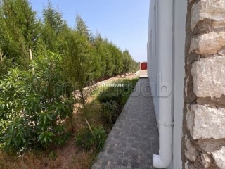 Villas de luxe à louer à Route d'Agadir.
Surface de 800 m².
Salon traditionnel marocain, résidence sécurisée - Villa à vendre - Essaouira