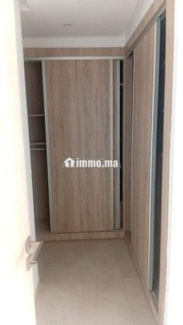 agdal-appartement-style-europeen-a-la-location-big-1