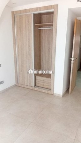 agdal-appartement-style-europeen-a-la-location-big-4