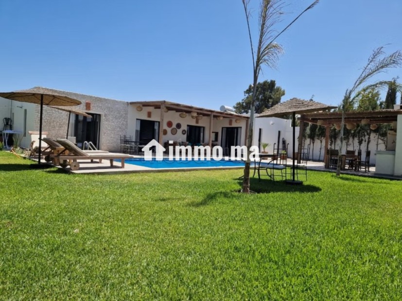 Villa de standing à louer pour vos vacances à Route de Marrakech. 3 chambres agréables. Vue sur les montagnes et porte blindée - Vente Immobilier - Essaouira - photo 1