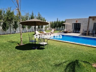 Villa de standing à louer pour vos vacances à Route de Marrakech. 3 chambres agréables. Vue sur les montagnes et porte blindée - Maison à vendre - Essaouira