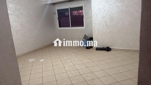 appartement-a-louer-tres-bien-situe-a-agadir-big-0