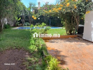 villa-de-haut-standing-a-louer-a-el-manar-el-hank-5-chambres-tout-confort-avec-cheminee-et-climatisation