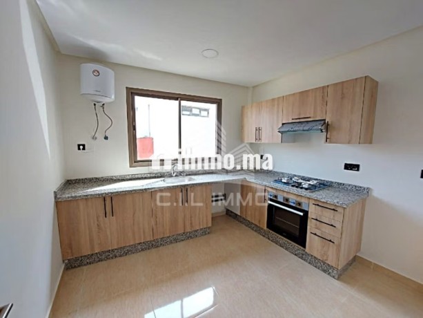 7-studios-a-louer-vide-ou-meuble-a-maarif-big-9