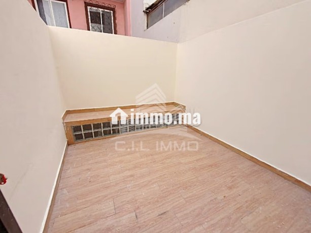 7-studios-a-louer-vide-ou-meuble-a-maarif-big-18