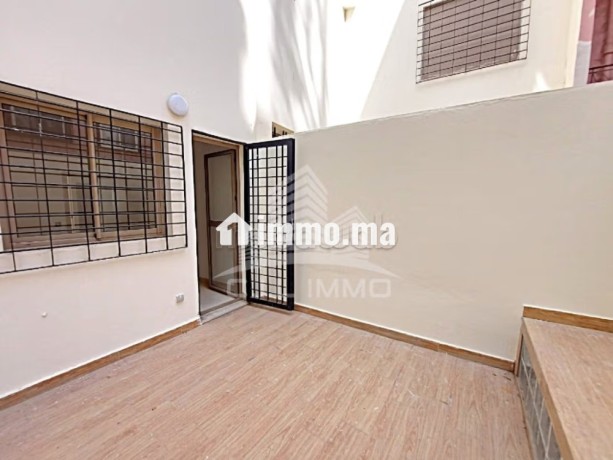 7-studios-a-louer-vide-ou-meuble-a-maarif-big-7