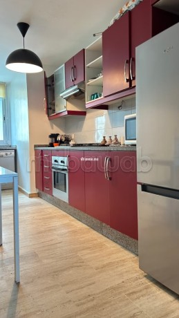 location-dun-appartement-a-de-la-plage-surface-totale-95-m2-porte-blindee-salon-marocain-traditionnel-big-18