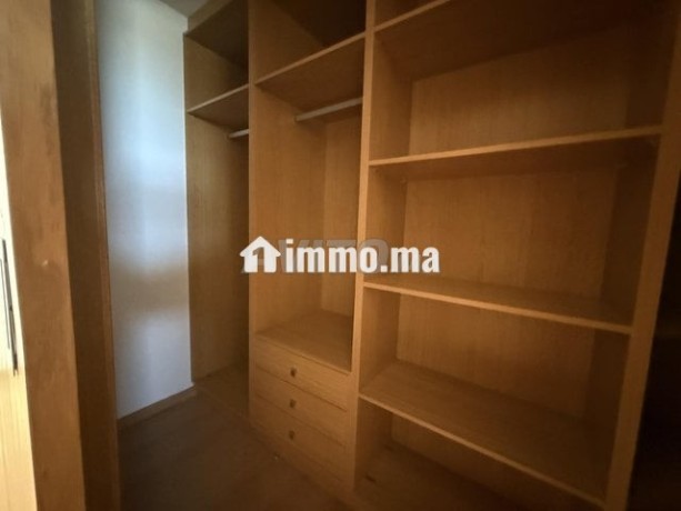 villa-neuve-1200m-a-louer-a-ain-diab-vu-mer-big-5