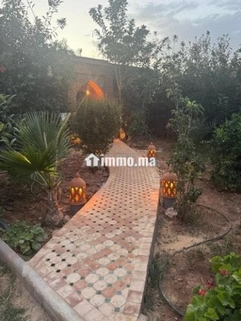 magnifique-villa-a-louer-avec-piscine-et-piscine-big-6