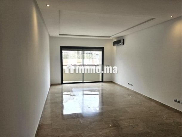 appartement-vide-valfly-big-0
