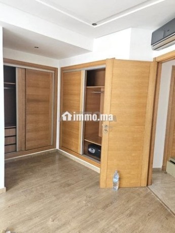 appartement-vide-valfly-big-9
