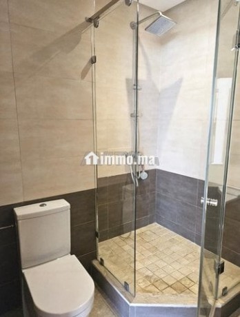 appartement-vide-valfly-big-10