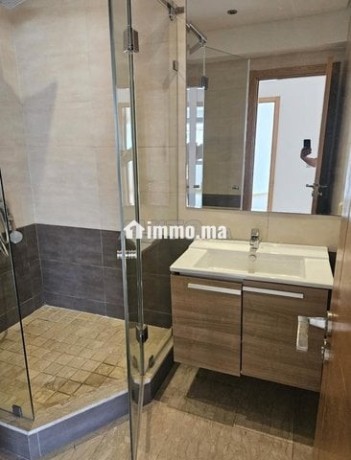 appartement-vide-valfly-big-13
