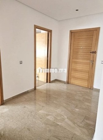 appartement-vide-valfly-big-2