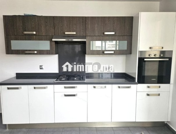 appartement-vide-valfly-big-5