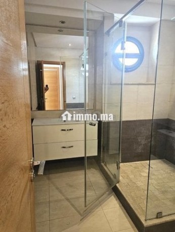 appartement-vide-valfly-big-8