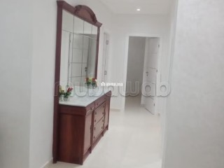 Location d'un appartement à De La Plage. 2 pièces confortables. Belle terrasse et jardin - Appartement à vendre - Tanger